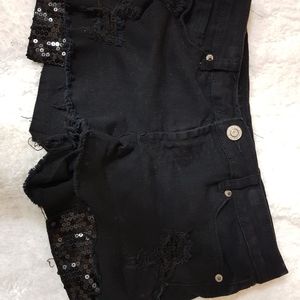 Black Rue 21 short size 7/8